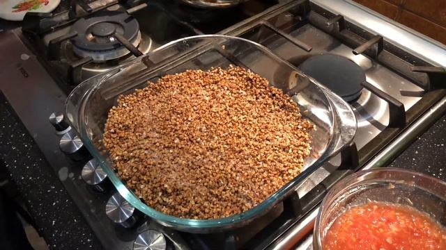 Гречка в духовке с курицей (из филе голени) эпизод № 232 смотреть онлайн