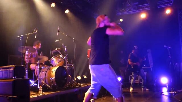 MOSHPIG live le 01/10/16 au festival Loches en Grind 7 - Salle Agnès Sorel à Loches смотреть онлайн