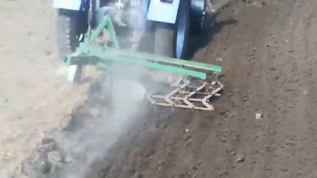 Пахота саморобним трактором з мотором ЗиД 4.5 смотреть онлайн