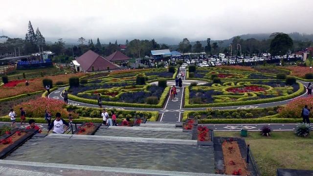 The Blooms Garden - интересные фотозоны в одном месте на Бали! [№134] смотреть онлайн