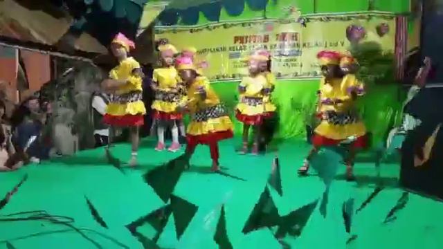 AFTER MOVIE MALAM PERPISAHAN DAN PENTAS SENI 2022 SD WALI IDRIS SURABAYA смотреть онлайн