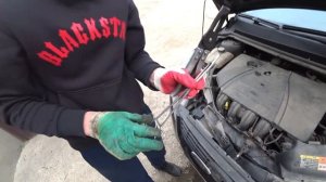 Как открыть капот  форд фокус