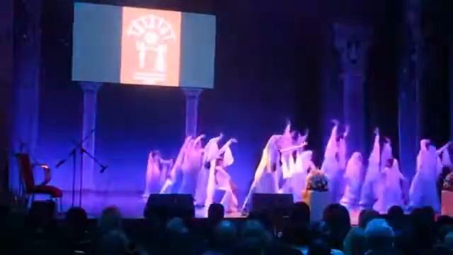Milen Show dance ARMENIAN DANCE рук.Давид Бабаян смотреть онлайн