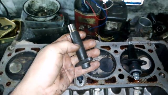 ТРИ ВИДА НАТЯЖИТЕЛЯ ЦЕПИ ДЛЯ НИВЫ (СТОИМОСТЬ, ПРОСТОТА, НАДЁЖНОСТЬ)