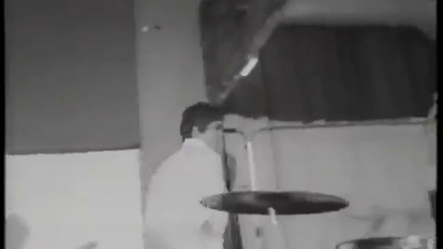 The Dave Clark Five on Ready, Steady, Go смотреть онлайн