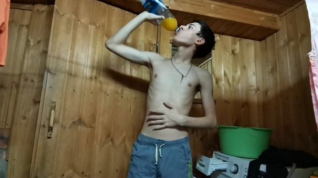 Бабин Милос сошёл с ума и выпил залпом мочи смотреть онлайн