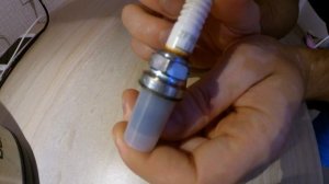 Каждый водитель должен знать про маркировку на свечах зажигания