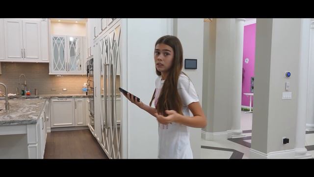 MEJORES TRUCOS DE TIKTOK | ¡Batalla de Nastya Artem y Barvina! смотреть онлайн