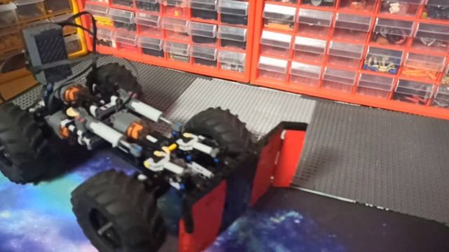 Собрал трактор с ломающийся рамой из LEGO TECHNIC/ часть 2 смотреть онлайн
