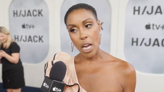 Christine Adams: HIJACK смотреть онлайн