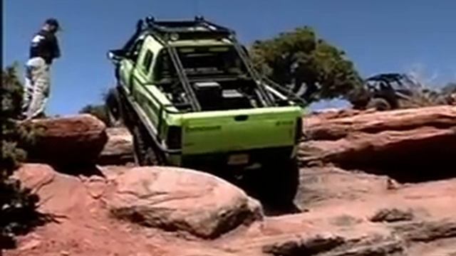 Dodge T-Rex 6x6 Truck in Moab 2009 смотреть онлайн