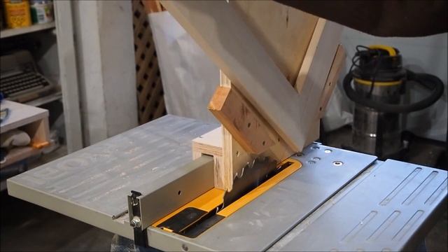 How to make a picture frame with corner splines смотреть онлайн