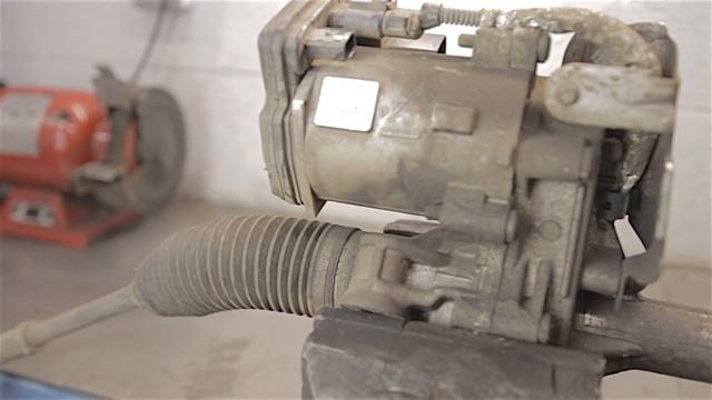 Ford Mondeo Mk5, Dead as Door Nail Steering Rack смотреть онлайн