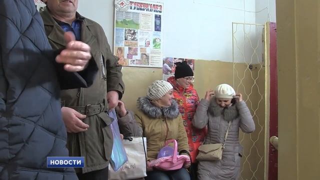 Гуманитарная помощь прибыла в Евпаторию смотреть онлайн