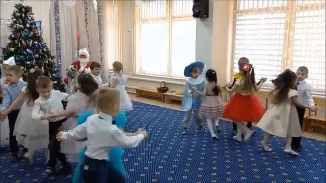 новогодний утренник старшая группа 22.12.2021год смотреть онлайн