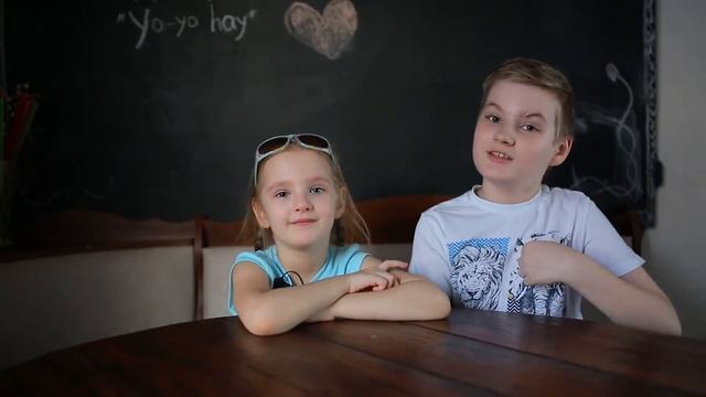 Как определить сырое или вареное яйцо? Сегодня мы Вас научим)) смотреть онлайн