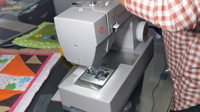 GUÍA BÁSICA SINGER FACILITA PRO 4423 смотреть онлайн