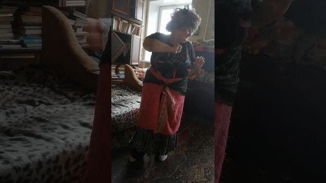 Сценка Бабы Яги смотреть онлайн