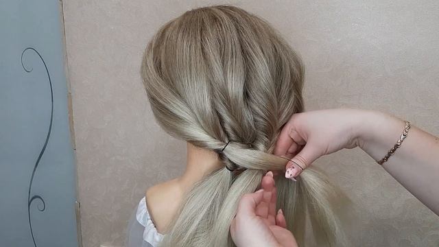 Стильная прическа 2023 / ОЧЕНЬ Простая прическа смотреть онлайн