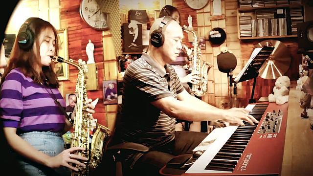 Besame Mucho - dual Sax & Piano ( saigon trio ) смотреть онлайн