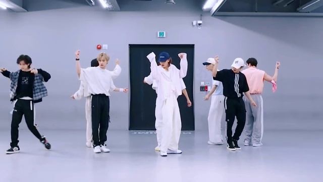 [Stray Kids - CASE 143] dance practice mirrored смотреть онлайн