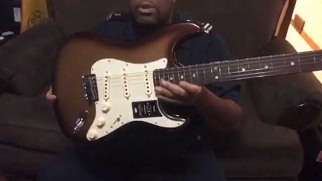Fender American ultra stratocaster mocha burst with a rosewood fretboard unboxing смотреть онлайн