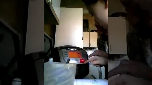 Готовим Бисквит пышный в мультиварке смотреть онлайн