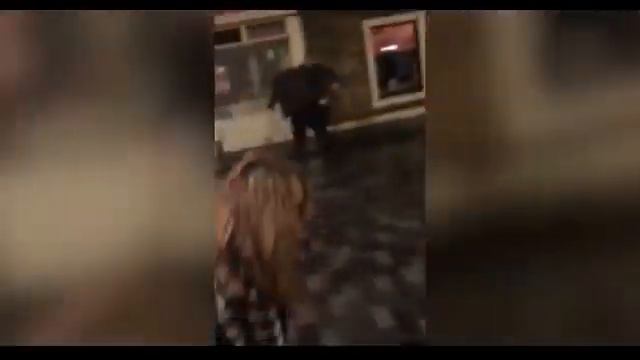 Rangers........... legend Nacho Novo........... filmed 'punching' man in street braw o no... смотреть онлайн