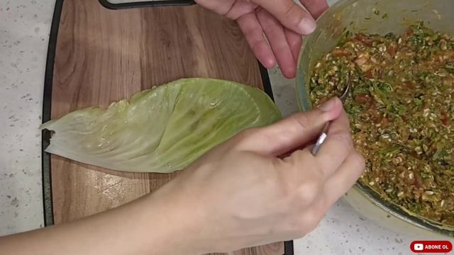 Ən dadlı kələm dolmasının hazırlanması.Etli lahana sarması.Долма.Азербайджанская кухня. смотреть онлайн