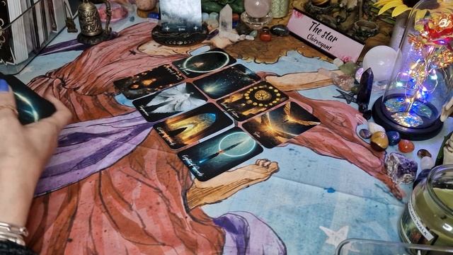 ✨️ How is your exs life going since you broke up? ✨️pick a card tarot timeless ✨️ смотреть онлайн