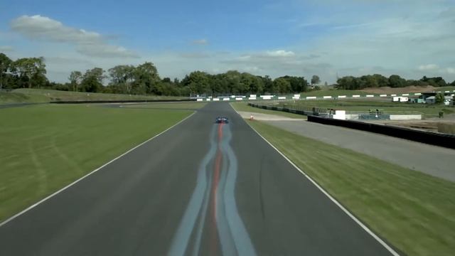 Panasonic Jaguar Racing | Нудл из Gorillaz — новый посол команды смотреть онлайн