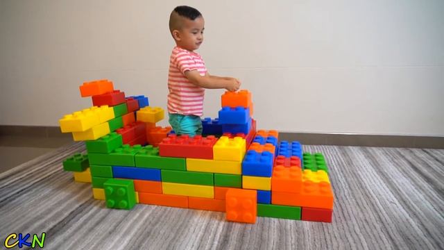 Giant Color Toy Building Blocks House Pretend Play Fun CKN смотреть онлайн