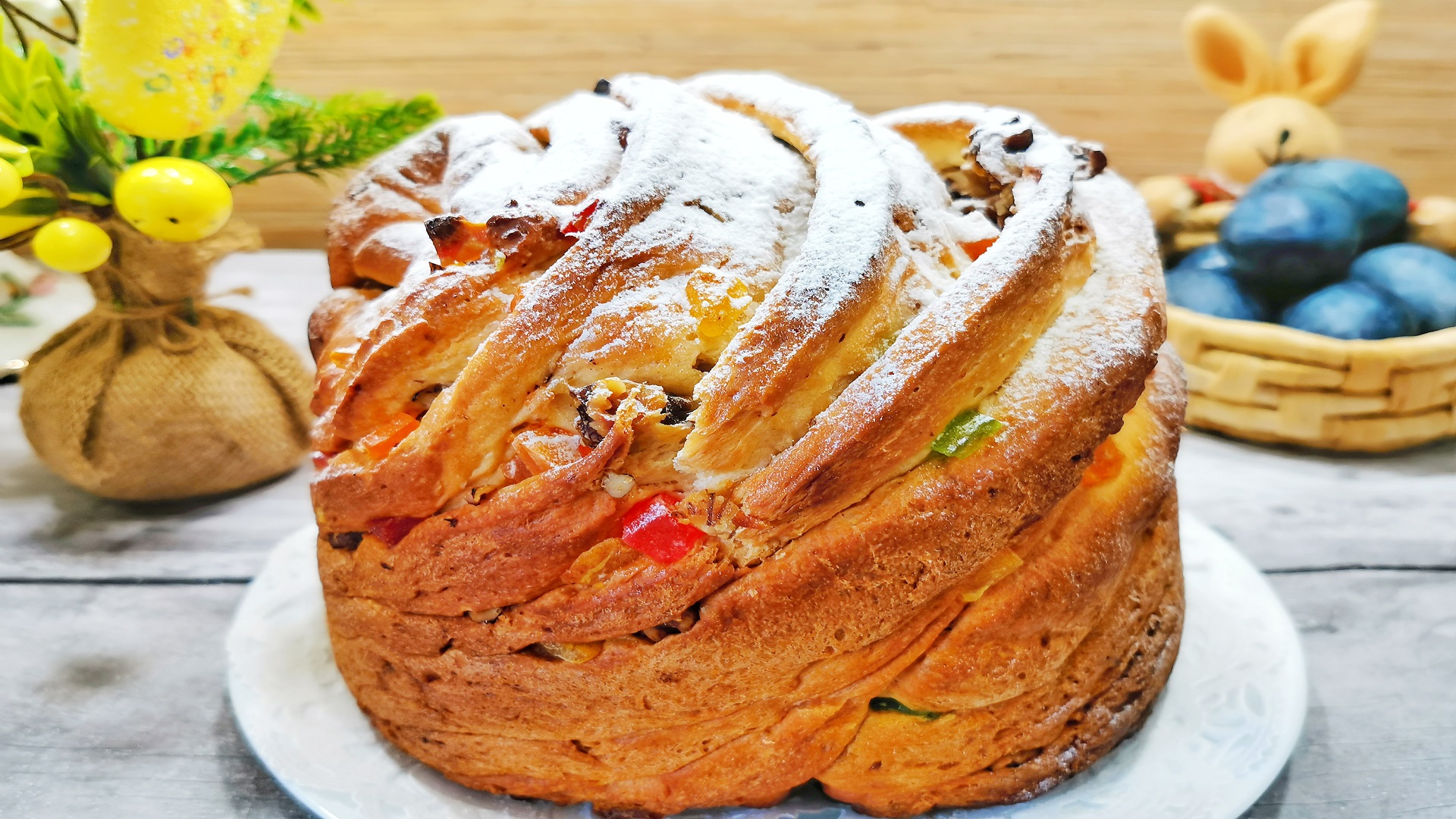 ХИТ СЕЗОНА! ТЕПЕРЬ КУЛИЧ КРАФФИН БУДУ ГОТОВИТЬ ТОЛЬКО ТАК.НОВАЯ ВЕРСИЯ РЕЦЕПТА ПАСХАЛЬНОГО КУЛИЧА смотреть онлайн