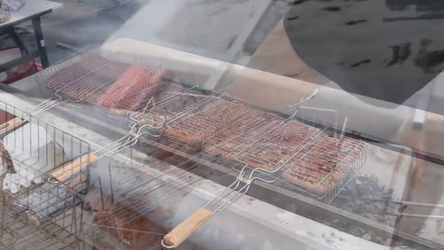 В ванне можно готовить шашлык! Необычное применение стальной ванны KALDEWEI смотреть онлайн