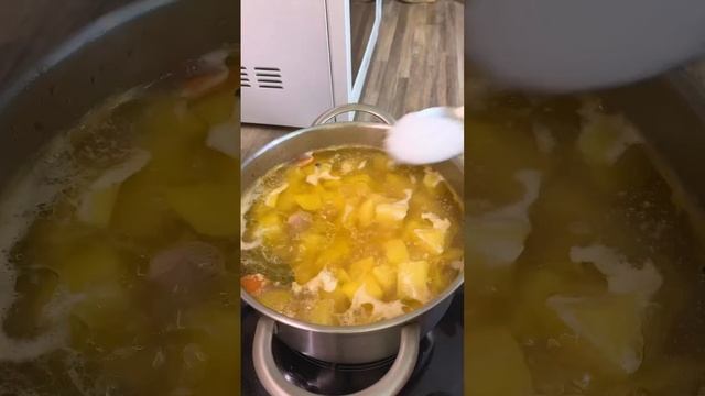 Тушеная картошка с мясом смотреть онлайн