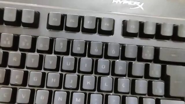 Teclado HyperX Alloy Core RGB (Unboxing) смотреть онлайн