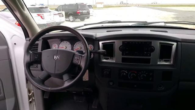 2008 Ram 1500 Interior (7358C) смотреть онлайн