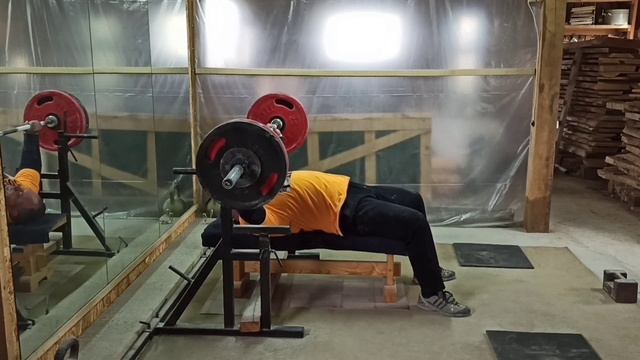 BENCH PRESS WITH PAUSE, BICEPS CURLS. БЕЗ ХИМИИ И СПОРТ-ПИТА. смотреть онлайн