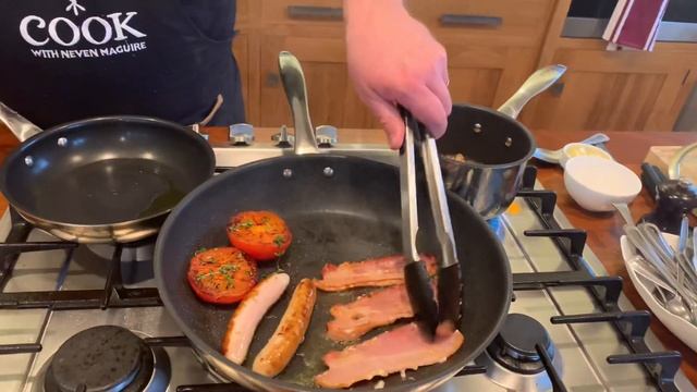 Full Irish Breakfast  #cookwithnevenmaguire