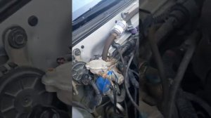 травит газ из редуктора, проверка своими силами