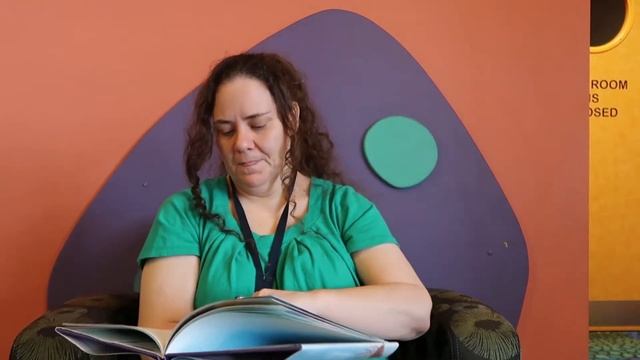 Lapsit Storytime: Three Little Words by Amy Novesky смотреть онлайн