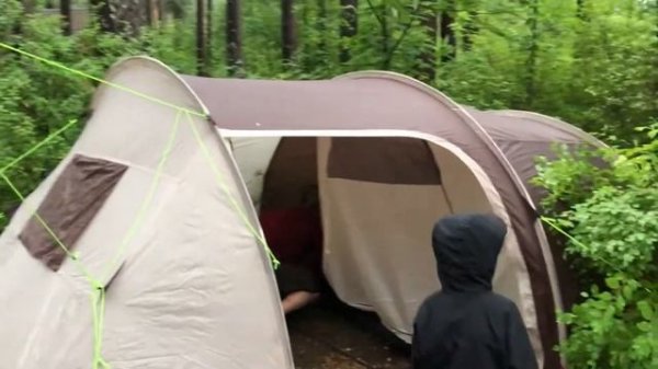 Обзор надувной палатки Air Second Family 4.1XL. Сравниваю с обычной на дугах