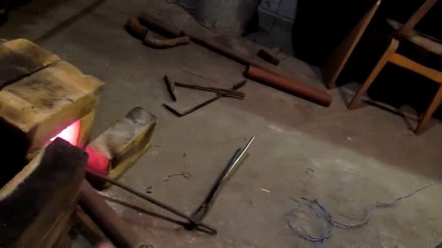 Горн газовый. Шаг второй. Нагрев свыше 1000гр. смотреть онлайн