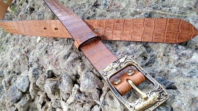 Ремень из "кожи крокодила". Мужской ремень. Кожаный ремень ручной работы. Ремень. Изделия из кожи. смотреть онлайн