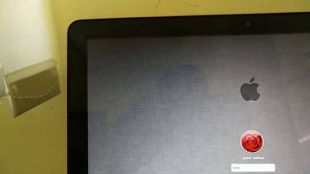 Solution for MacBook pro showing: No bootable Device found Insert boot disk смотреть онлайн