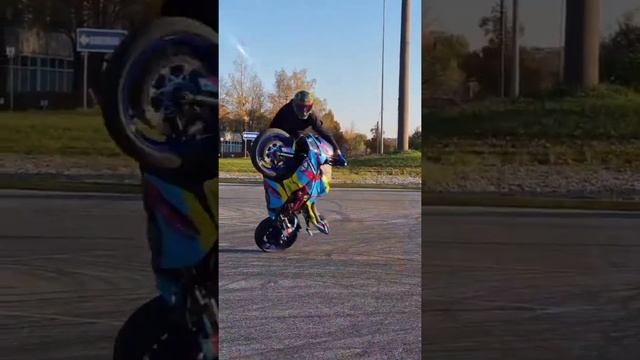 ? Combo Tricks | Rider | Motorcycle | Motorbike | Bikers ? ADVENTURES FEVER #shorts смотреть онлайн