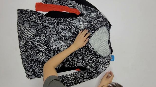 24451 Футболки женские дл. рукав 82992 (cream) 1 пак 25кг 9.75€/кг 122шт смотреть онлайн