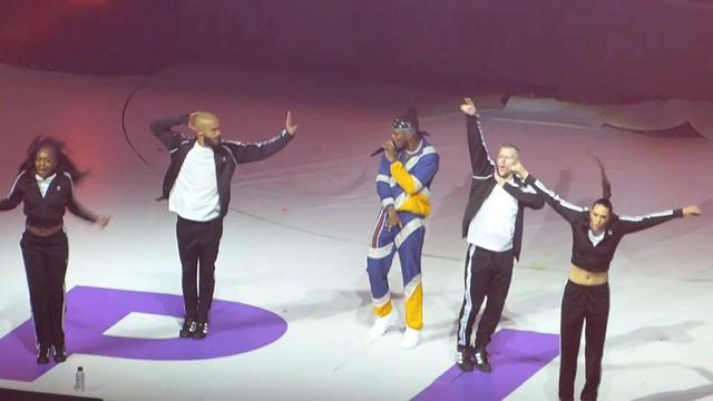 KSI + ELLA HENDERSON & TOM GRENNAN - Capital's JBB 2022 - The O2, London - 10/12/2022 (FANCAM) смотреть онлайн
