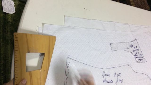 Как сшить блузку | Шьём женскую рубашку из хлопка | Часть 1 Раскрой смотреть онлайн