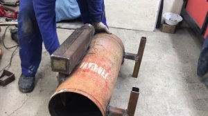 Вечная печь в гараж из газовых баллонов . Печь длительного горения.